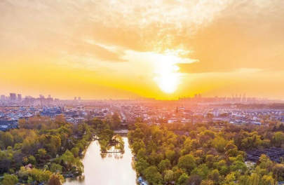 9潤(rùn)東1.jpg 9潤(rùn)東1.jpg